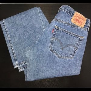 Levi’s 501 jeans straight leg button fly 34x34